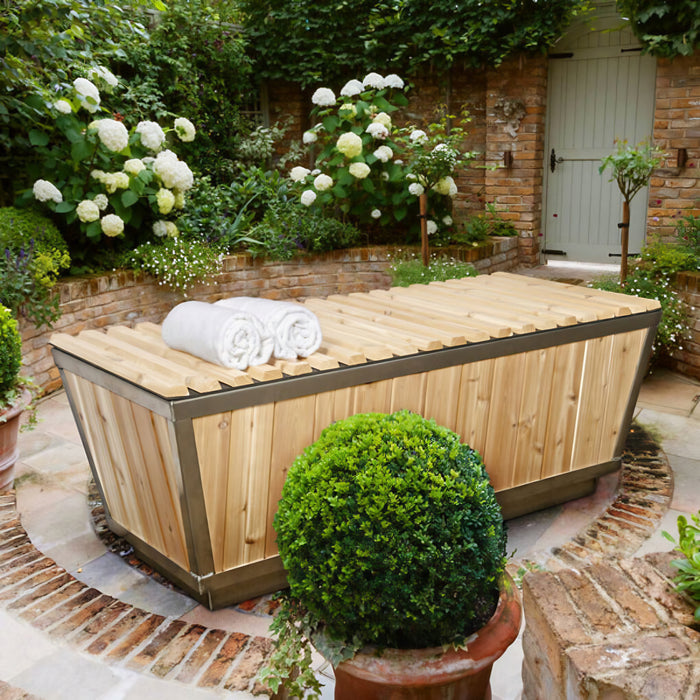 The Polar Plunge Tub